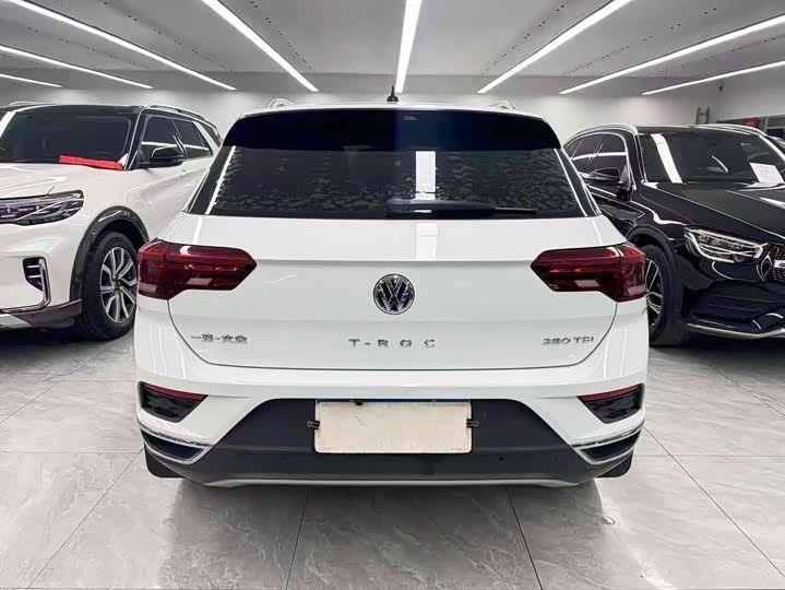 Фото 5 - Volkswagen T-Roc