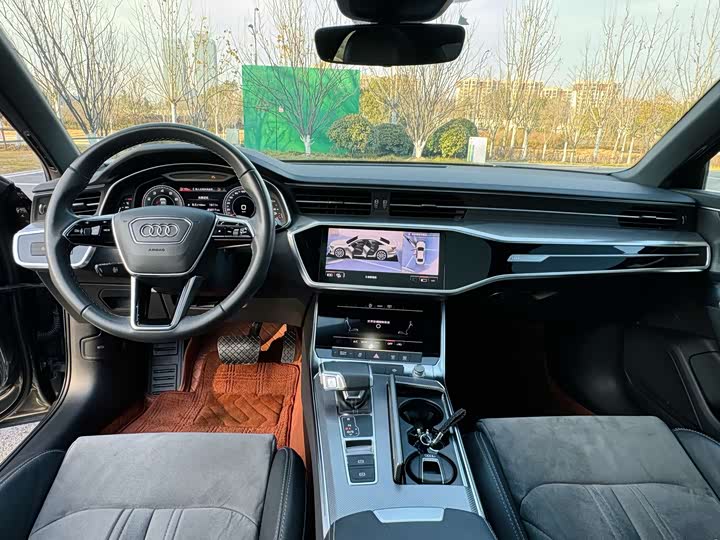 Фото 8 - Audi A6L