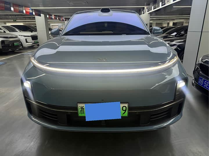 Фото 2 - LiXiang L7