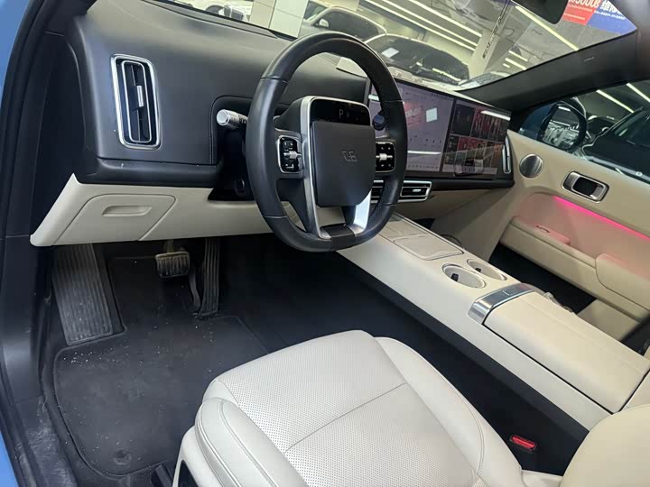 Фото 4 - LiXiang L7