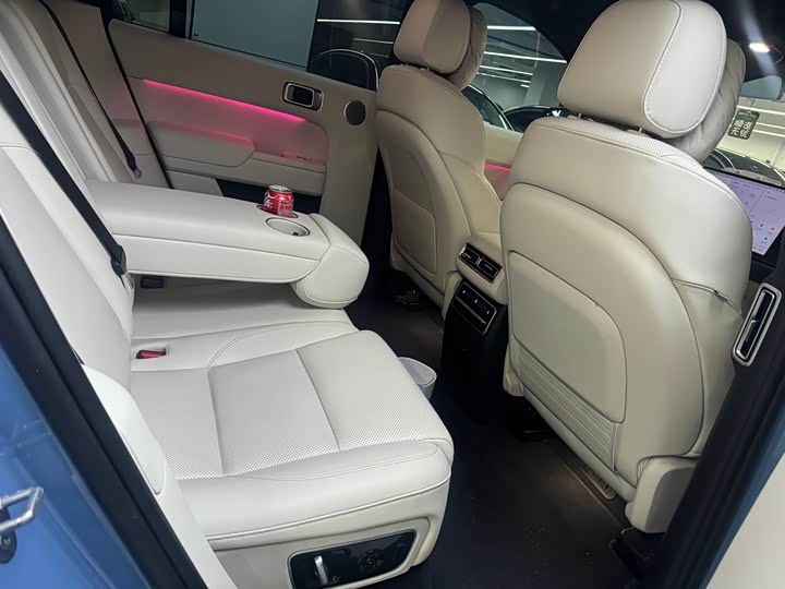 Фото 9 - LiXiang L7