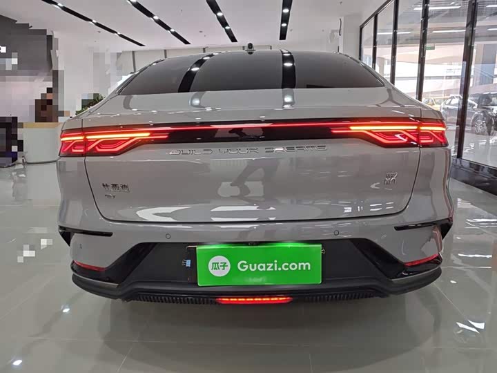 Фото 6 - BYD Han