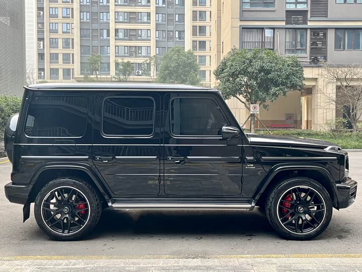 Фото 8 - Mercedes-Benz G-Class AMG