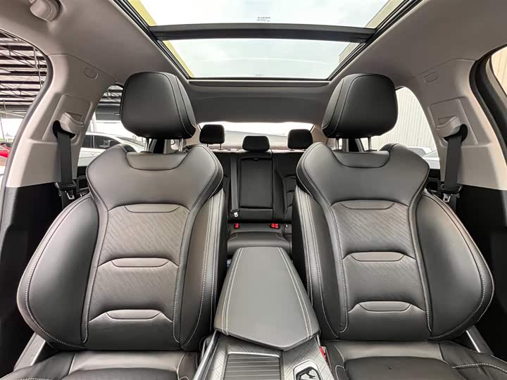 Фото 8 - Geely Preface