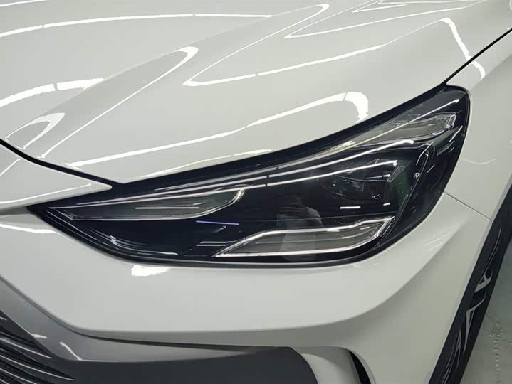 Фото 5 - MG Motor One