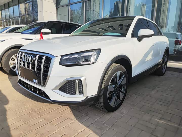 Фото 1 - Audi Q2L