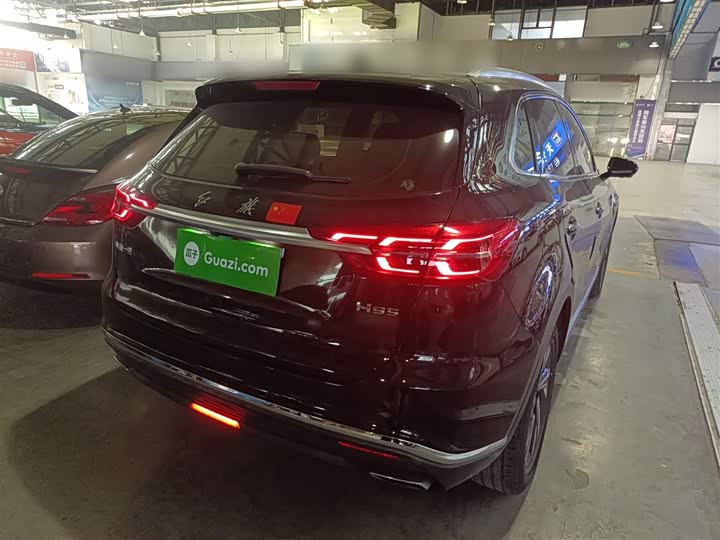 Фото 7 - Hongqi HS5