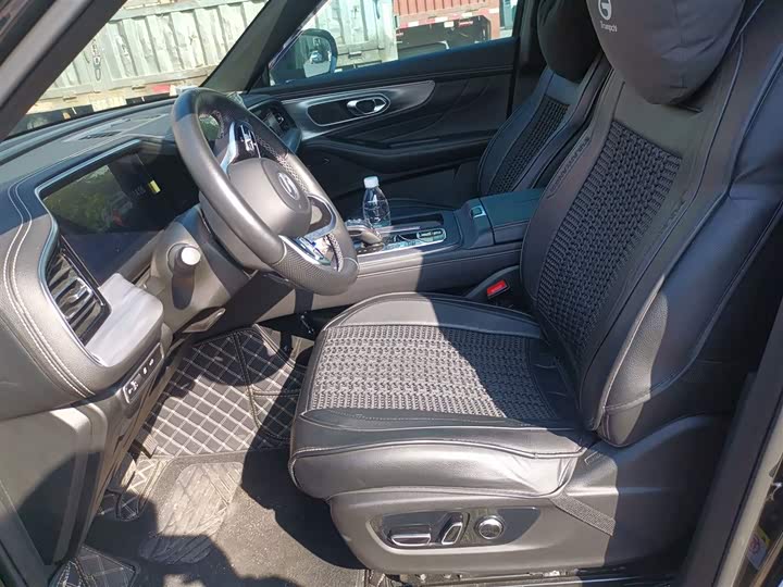 Фото 8 - GAC Trumpchi GS8