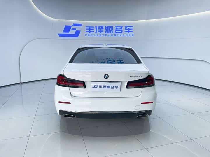 Фото 5 - BMW 5 Series