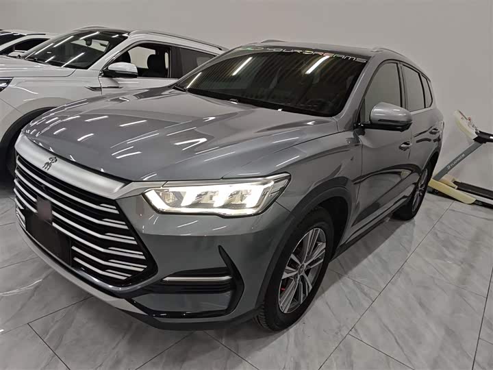 Фото 2 - BYD Song Pro