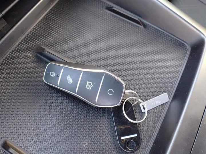 Фото 9 - BYD Qin Plus