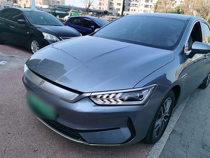 Фото 1 - BYD Qin Plus