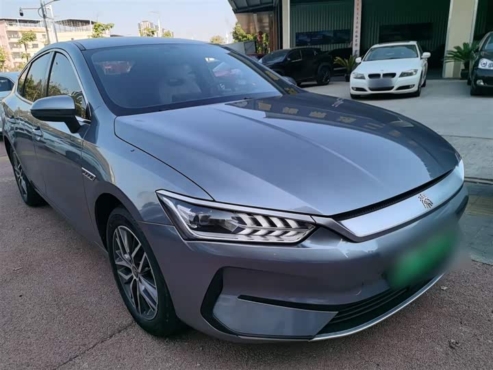 Фото 4 - BYD Qin Plus