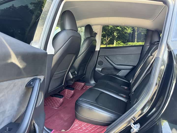 Фото 5 - Tesla Model Y