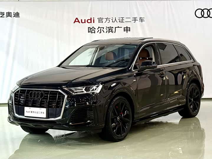 Фото 1 - Audi Q7