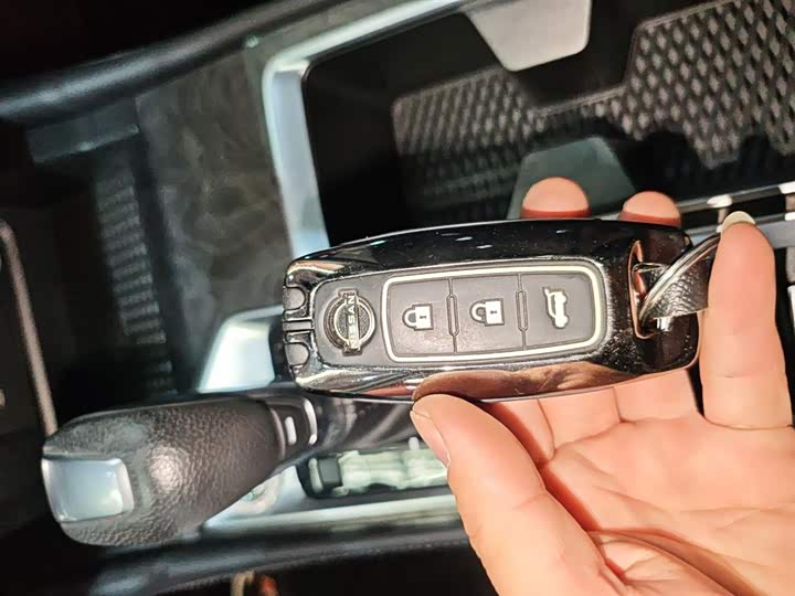 Фото 9 - Nissan Teana