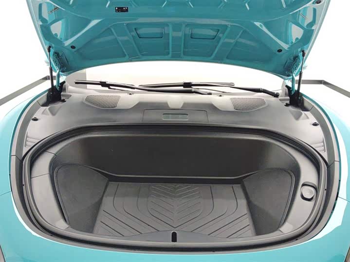 Фото 9 - Xiaomi SU7