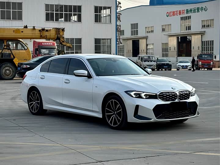 Фото 3 - BMW 3 Series