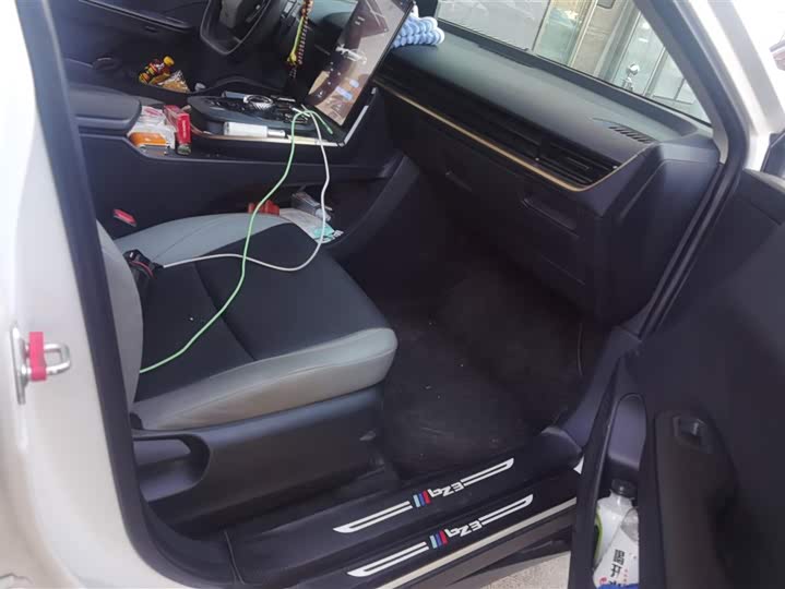 Фото 8 - Toyota bZ3