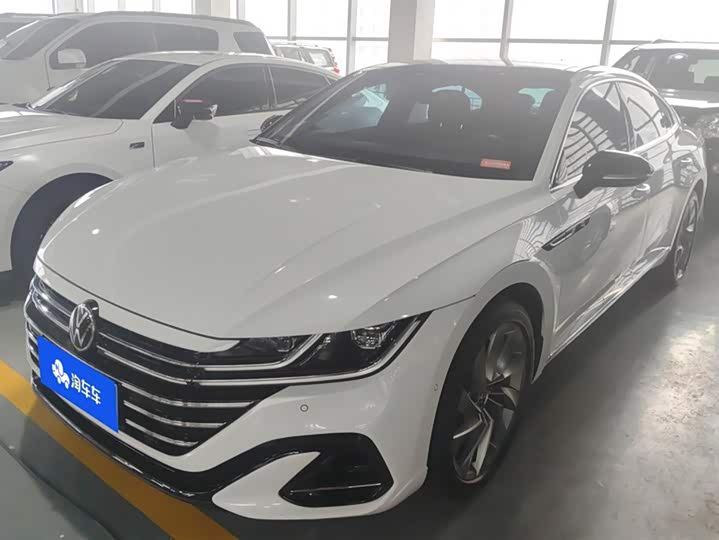 Фото 1 - Volkswagen CC