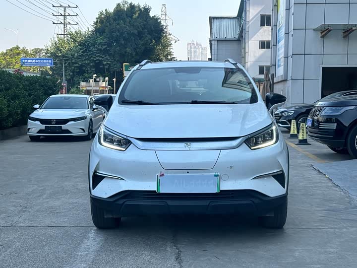 Фото 2 - BYD Yuan Pro