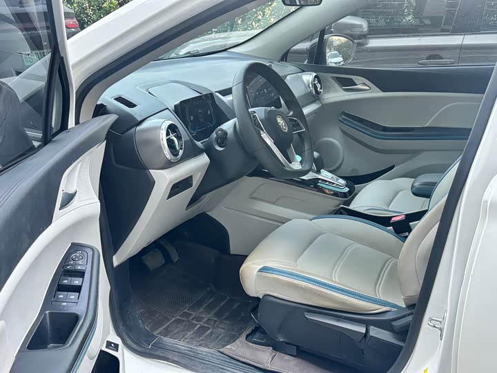 Фото 4 - BYD Yuan Pro