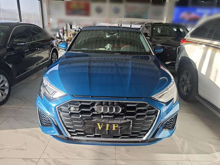 Фото 2 - Audi A3