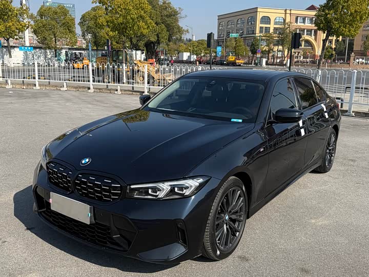 Фото 1 - BMW 3 Series