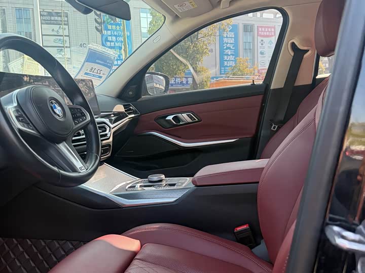 Фото 4 - BMW 3 Series