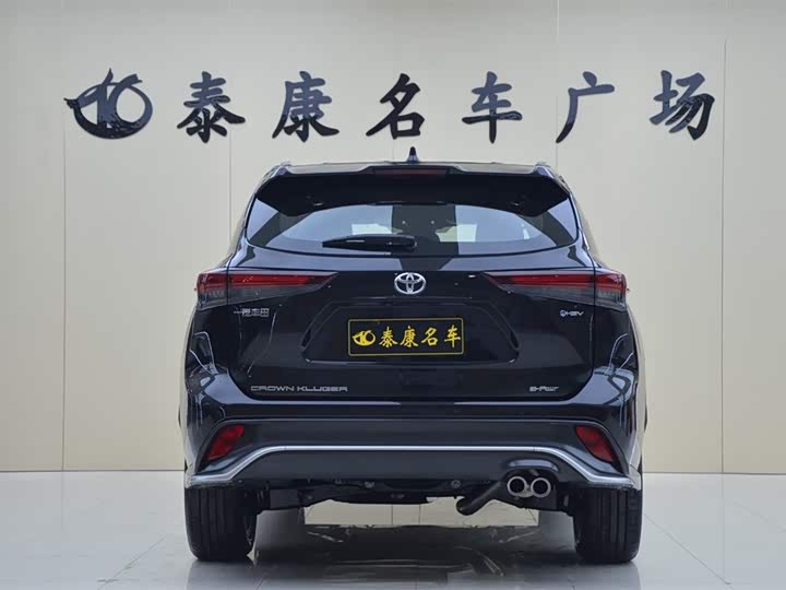 Фото 3 - Toyota Crown Kluger