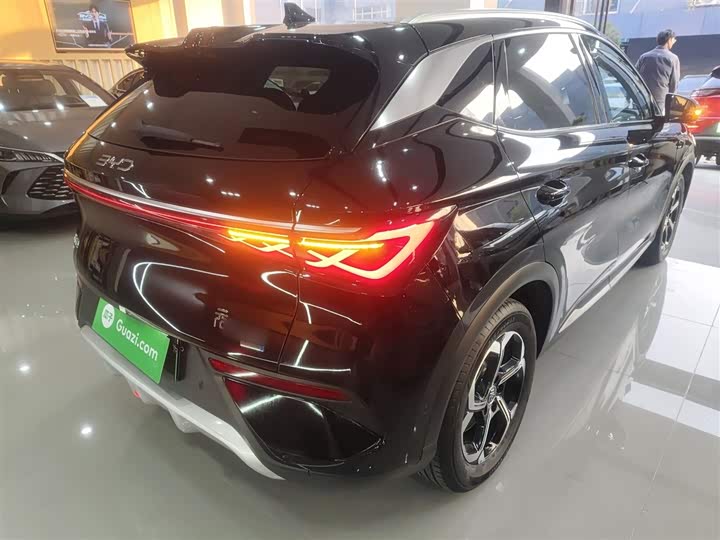 Фото 7 - BYD Yuan Plus