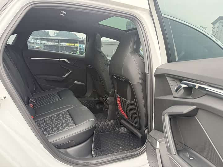 Фото 5 - Audi A3