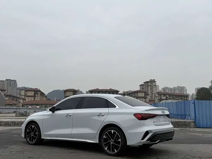 Фото 7 - Audi A3