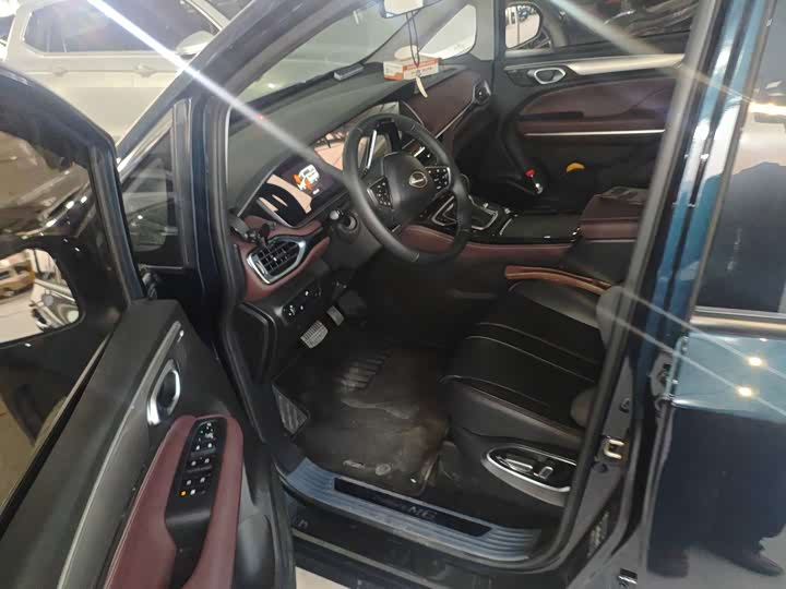 Фото 4 - GAC Trumpchi M6