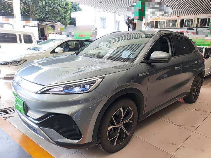 Фото 2 - BYD Yuan Plus