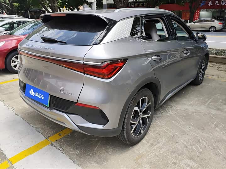 Фото 3 - BYD Yuan Plus