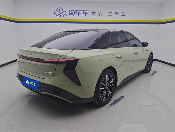 Фото 3 - Hongqi EH7