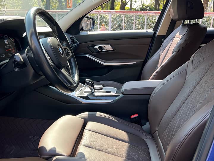 Фото 7 - BMW 3 Series