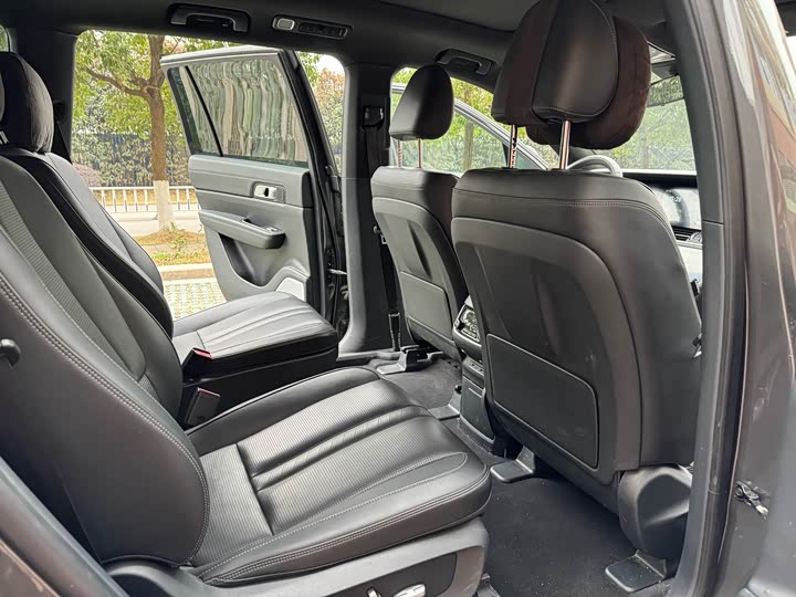 Фото 6 - LiXiang One