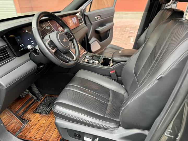 Фото 7 - LiXiang One