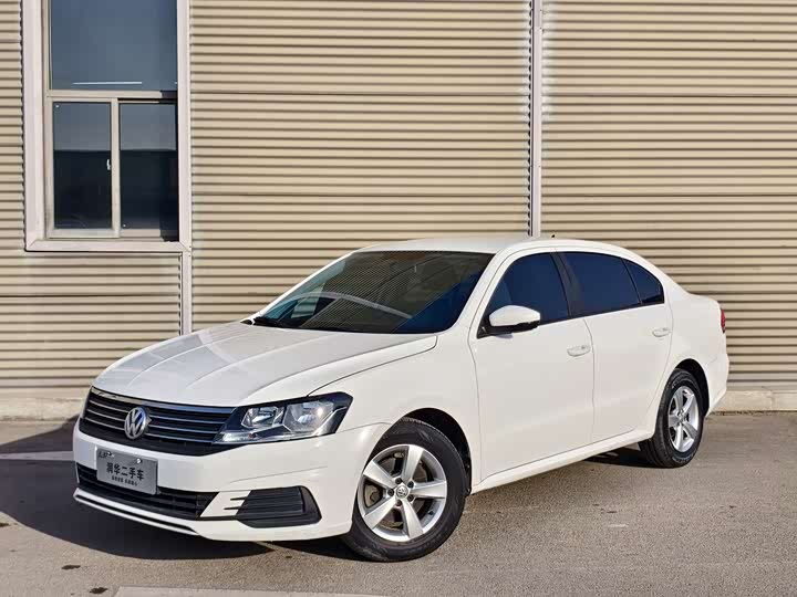 Фото 1 - Volkswagen Lavida