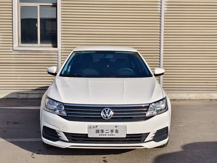 Фото 2 - Volkswagen Lavida