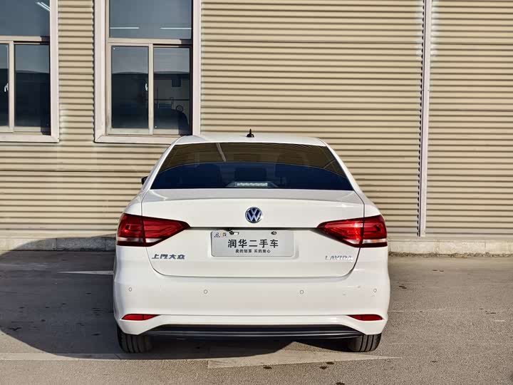 Фото 4 - Volkswagen Lavida