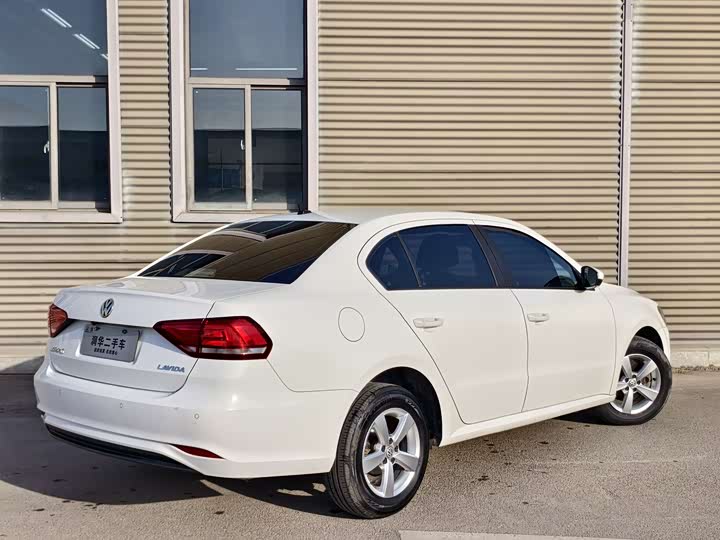 Фото 5 - Volkswagen Lavida