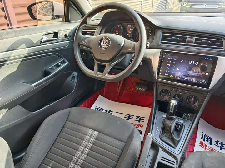 Фото 8 - Volkswagen Lavida