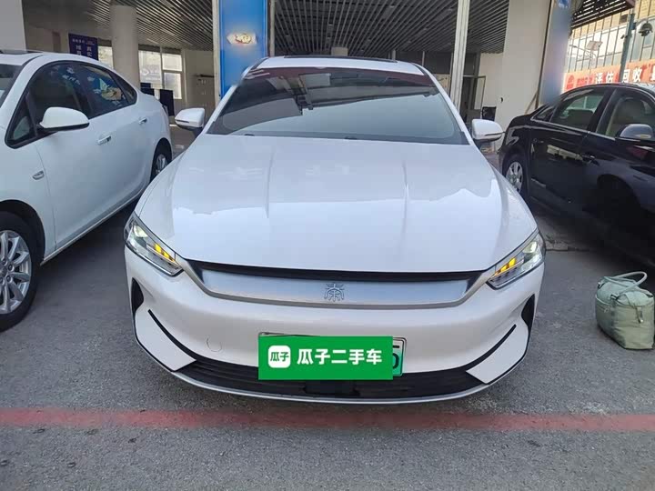 Фото 3 - BYD Qin Plus