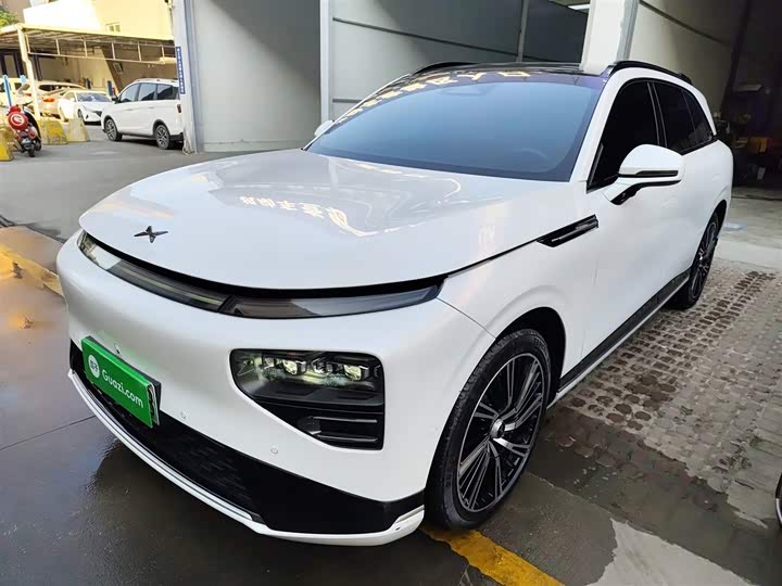 Фото 1 - XPeng G9