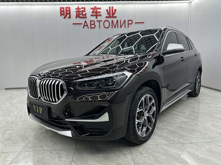 Фото 1 - BMW X1
