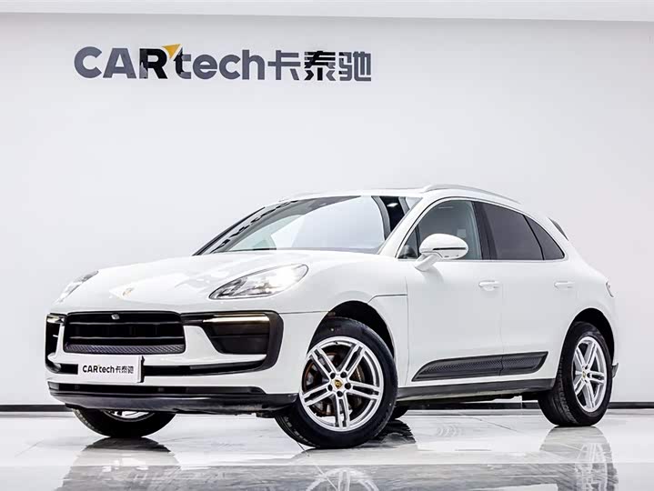 Фото 1 - Porsche Macan