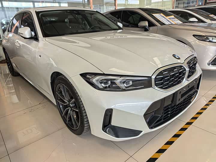 Фото 3 - BMW 3 Series